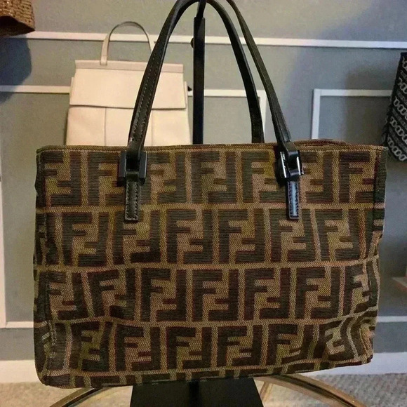 Fendi Zucca Cambas Tote Bag - Picture 4 of 16